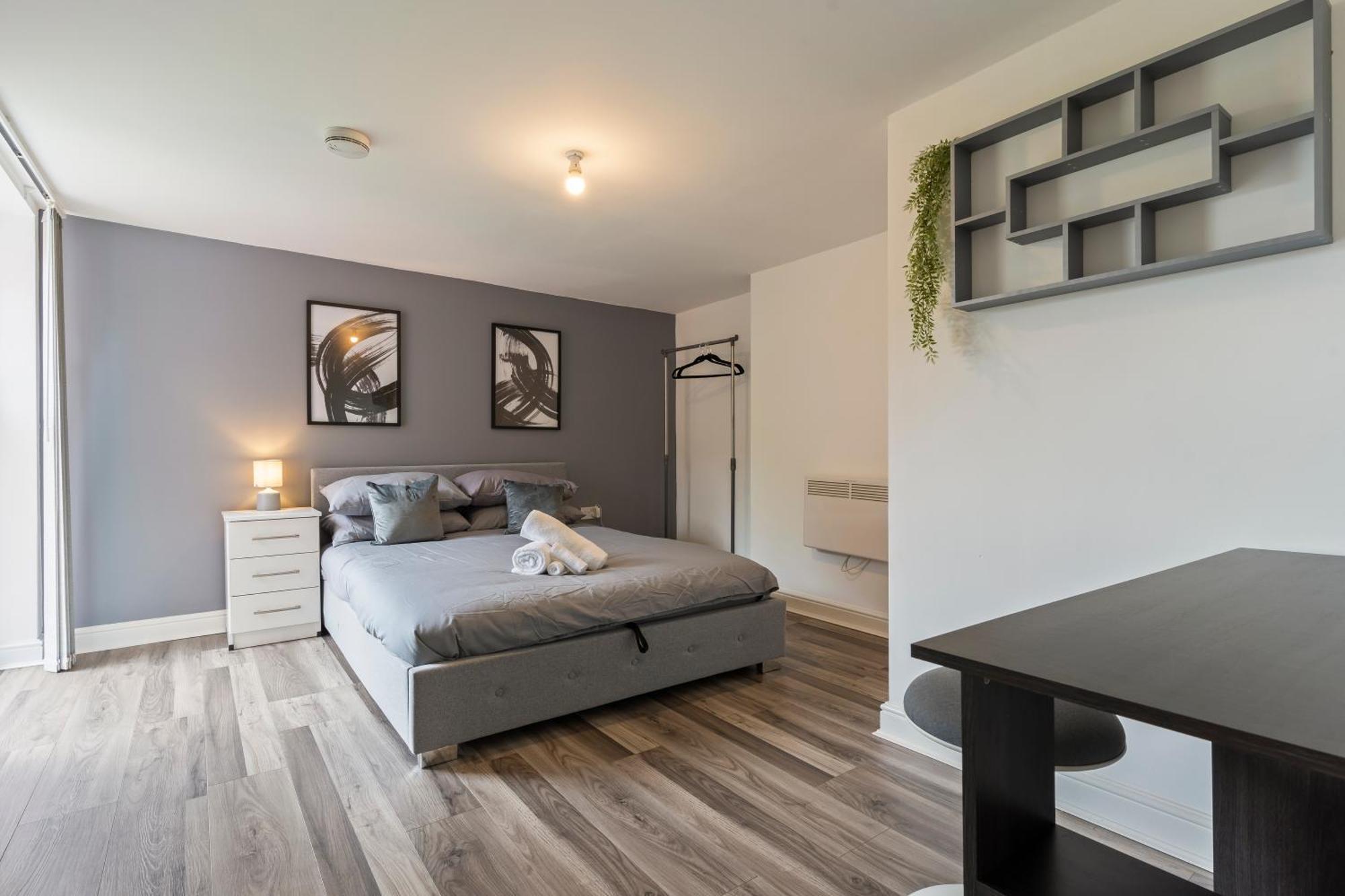 Bronze Haven - A Luxe And Cozy Stay In Birmingham Exteriör bild
